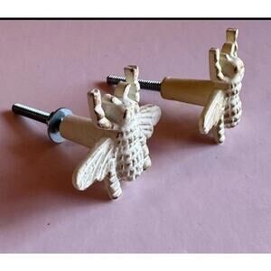 Set Of 2 Vintage Style White Wash Bumble Bee Knobs For Dressers Drawers Screw In